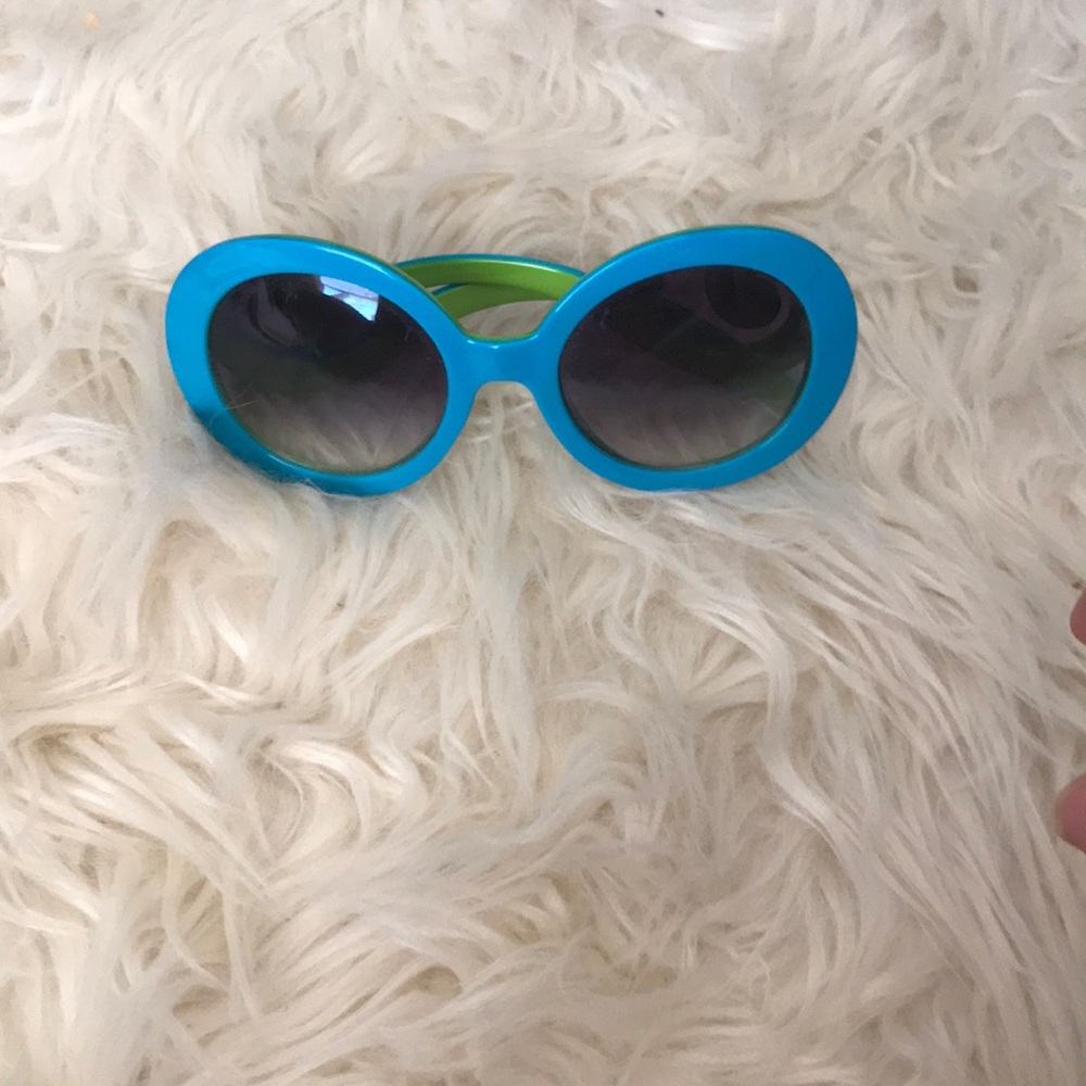 Sun glasses